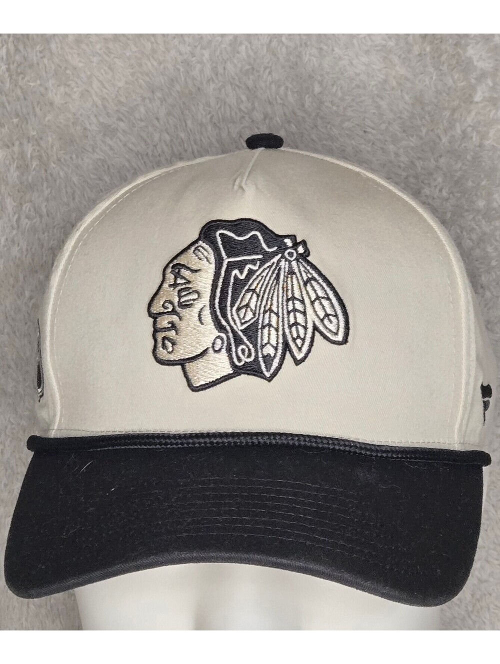 Fanatics Chicago Blackhawks Adjustable Snapback Hat Cream Black NHL Cap